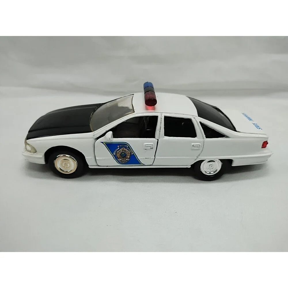 1993 Road Champs Chevrolet Caprice Alaska State Troopers Diecast Car 5